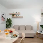 Sunset Apartment, Town Centre דירה *